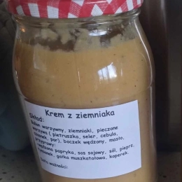 Krem z ziemniaka na wędzonce  z grzankami