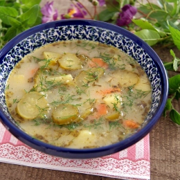 zupa ogórkowa