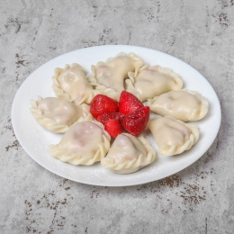Pierogi z truskawkami