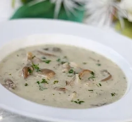 Zupa pieczarkowa