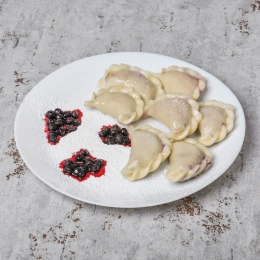 Pierogi z jagodami