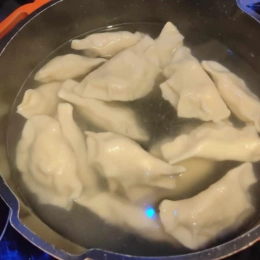 Pierogi z mięsem