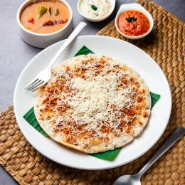 Uttapam, Sambar, with two Chutney