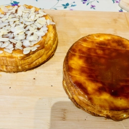 Sernik domowy z polewą karmelową