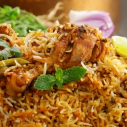 Chicken biryani with yogurt salad