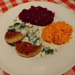 Kotlety ziemniaczane w sosie koperkowym VEGE