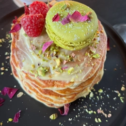 Pistachio Pancakes