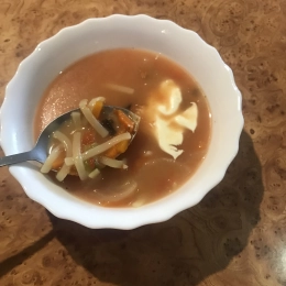 Zupa pomidorowa z makaronem