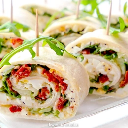Wrap z pasta jajeczną
