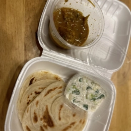 Parotta with Chicken Curry and Raita (Chicken curry is of 300g including pieces of chicken and Parotta BIG PORTION: 3 pieces)