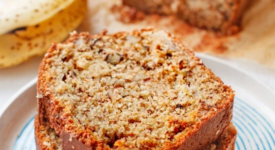 Chlebek bananowy  ze śliwkami