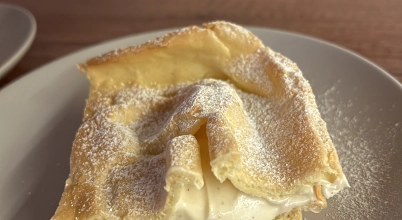 Karpatka, klasyczna z kremem patissiere z laską wanilii