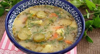 zupa ogórkowa