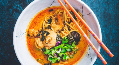TOM YUM NOODLES