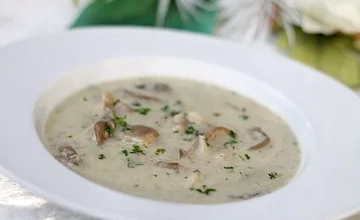 Zupa pieczarkowa