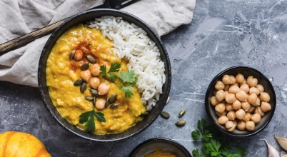 Wegańskie curry z ryżem 300 gr .