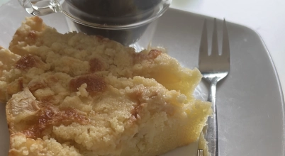 Ciasto z Jabłkami i Kruszonką – Lekkość i Smak, Który Zachwyca